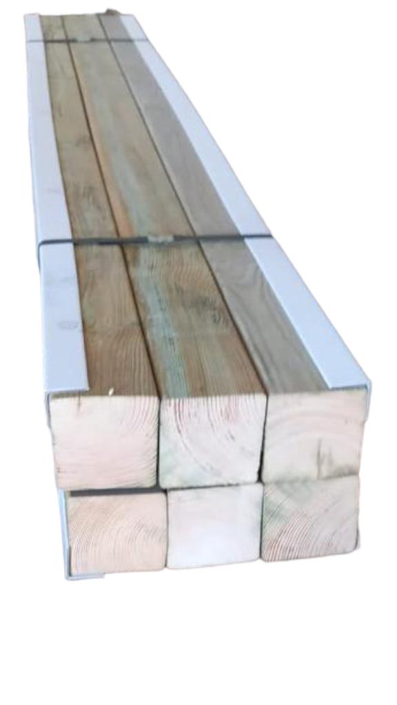 Pack of 6 treated pine wood posts for outdoor use